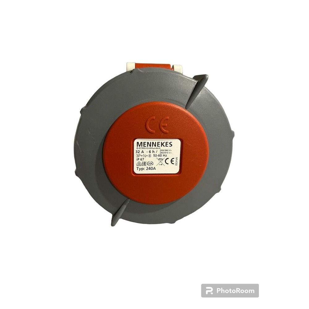 MENNEKES 32A-6H/ 3P+N+ TYPE 240A PANEL MOUNTED RECEPTACLE‎ SOCKET
